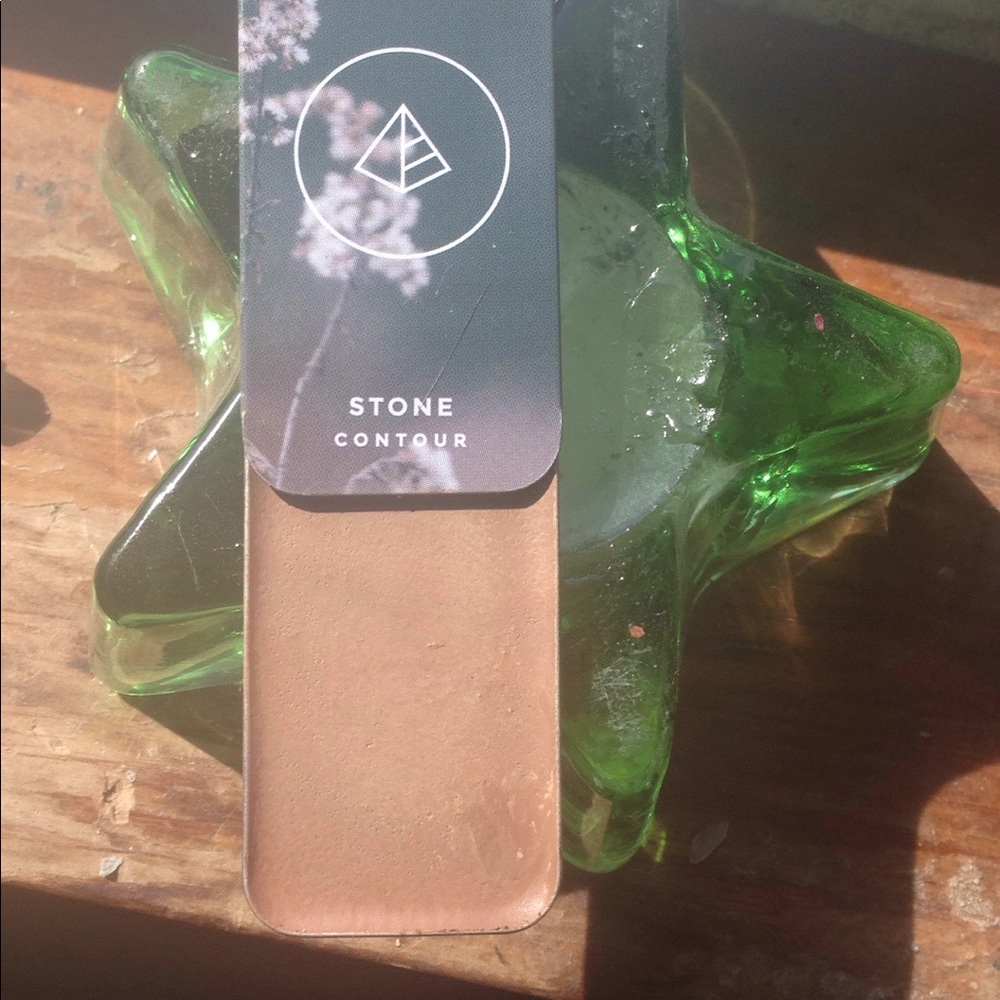 Maskcara Contour in Stone